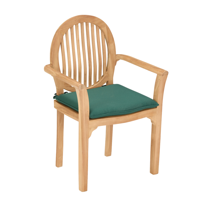 Oval Chair with Cushion.png