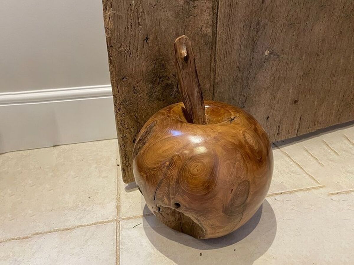 wooden_apple_xl.jpg
