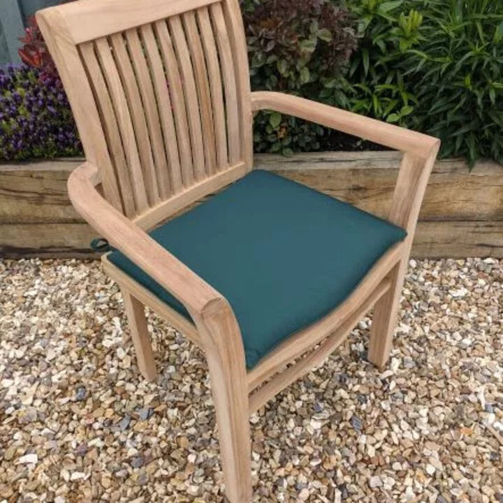 xChair-cushion-Green-angle.jpg.pagespeed.ic.XexXgueOjZ.webp